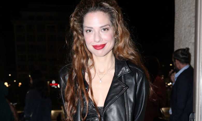 Ηλιάνα-Μαυρομάτη:-Και-οι-δύο-γονείς-μου-είχαν-αποσυρθεί-όταν-ξεκίνησα-το-θέατρο,-οπότε-δεν-είχα-να-αναμετρηθώ-με-δύο-εν-ενεργεία-ηθοποιούς