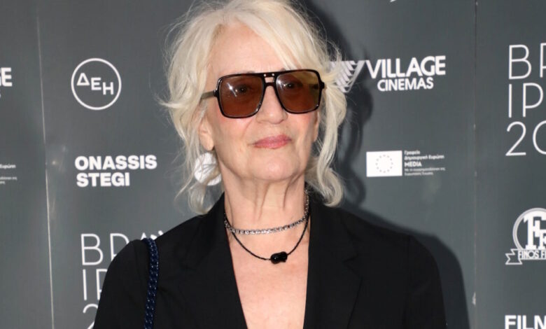 Θέμις-Μπαζάκα:-Είμαι-αυτή-που-είμαι,-δεν-μπορώ-τώρα-στα-γεράματα-να-αλλάξω