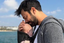 Ο-Αντρέας-Γεωργίου-έκανε-μία-ηλιόλουστη-βόλτα-στη-θάλασσα-με-την-τεσσάρων-μηνών-κορούλα-του