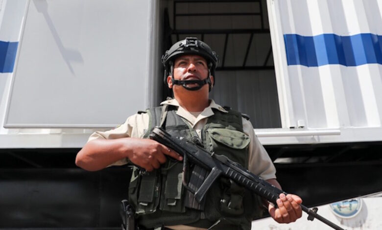 Ισημερινός:-Μακελειό-με-6-νεκρούς-ανάμεσά-τους-και-παιδί-2-ετών-από-πυρά-ενόπλων