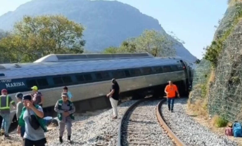 Μεξικό:-13-νεκροί-από-εκτροχιασμό-τρένου-που-μετέφερε-241-επιβάτες