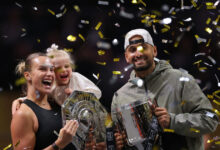 Ο-Νικ-Κύργιος-κέρδισε-2-0-την-Αρίνα-Σαμπαλένκα-στη-«Μάχη-των-Φύλων»-–-«Κράξιμο»-στα-social-media-για-τον-αγώνα