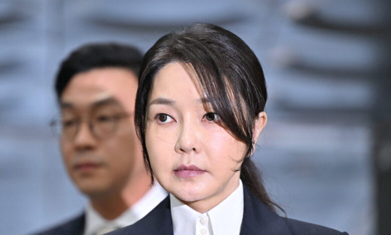 Νότια-Κορέα:-Η-τέως-πρώτη-κυρία-είχε-αδυναμία-στις-chanel-και-τα-dior-αλλά-και-στην-«υπόγεια»-άσκηση-εξουσίας