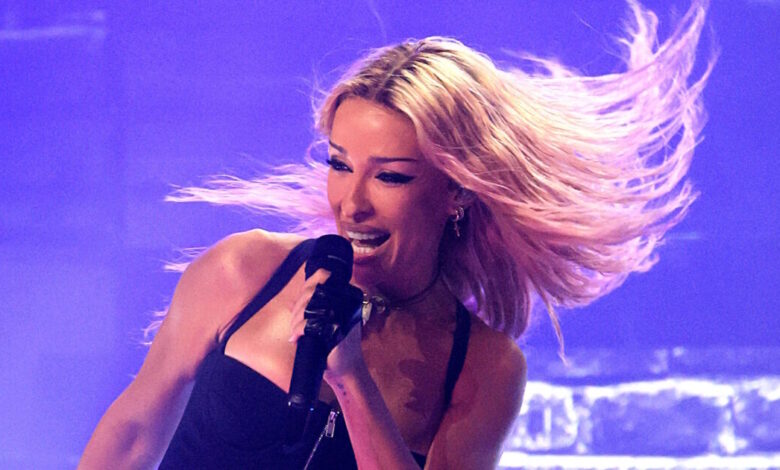 Με-klavdia-και-Ελένη-Φουρέιρα-η-αλλαγή-του-χρόνου-σε-Πάρκο-Τρίτση-και-Πεδίον-του-Άρεως