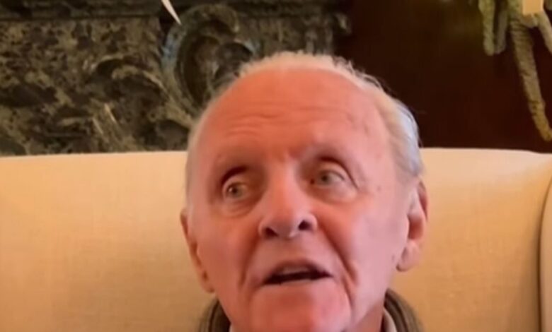 Ο-Άντονι-Χόπκινς-γιορτάζει-50-χρόνια-νηφάλιος-και-η-χαρά-του-δεν-κρύβεται-–-«Η-ζωή-είναι-πολύ-καλύτερη»