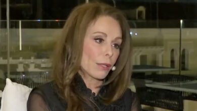 Βούλα-Πατουλίδου:-«Το-πένθος-είναι-απώλεια-και-είναι-μη-διαχειρίσιμο,-υπάρχουν-φορές-που-λέω-“που-είσαι;”»