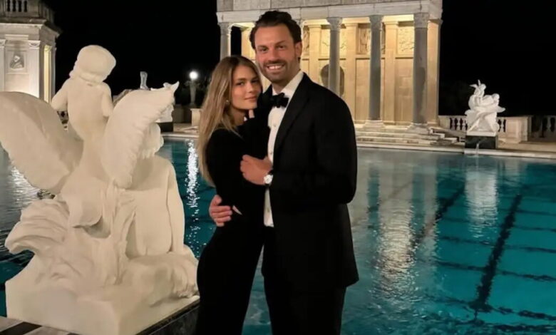 Η-Αμαλία-Κωστοπούλου-στο-Κολοράντο-για-διακοπές-μαζί-με-τον-σύζυγό-της-jack-medwell-–-Δείτε-φωτογραφίες