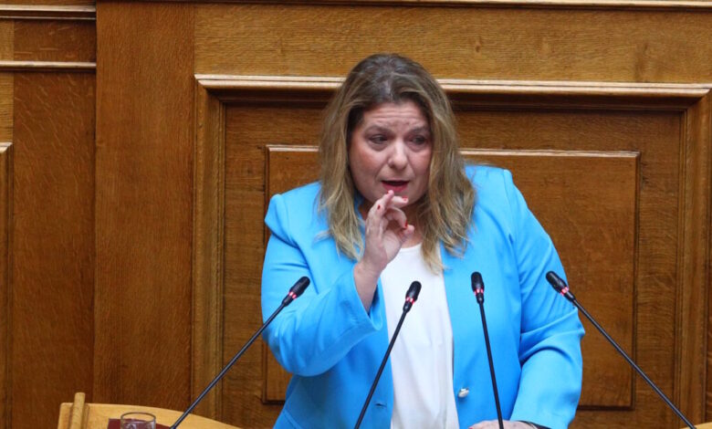 Η-Μαρία-Συρεγγέλα-κάνει-μήνυση-στη-Ζωή-Κωνσταντοπούλου:-«Ισχυρίζεται-ψευδώς-ότι-ήταν-συνεργάτιδά-μου-η-Καλλιόπη-Σεμερτζίδου»