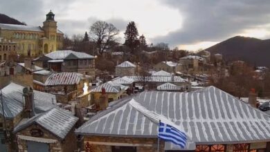 Στα-λευκά-η-χώρα:-Οι-πρώτες-εικόνες-από-τα-χιονισμένα-τοπία-σε-Εύβοια,-Φλώρινα-και-Χελμό