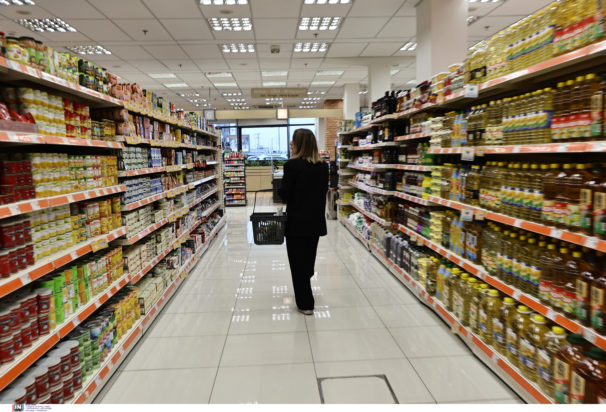 Πώς-διαμορφώθηκε-η-συμπεριφορά-των-καταναλωτών-το-2025-–-Οι-προσδοκίες-για-το-2026