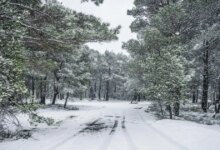 Καιρός-Πρωτοχρονιάς:-«Εισβολή»-εξπρές-πολικού-ψύχους-–-Χιόνια-στην-Αττική,-χαμηλές-θερμοκρασίες-με-ανέμους-που-«ξυρίζουν»