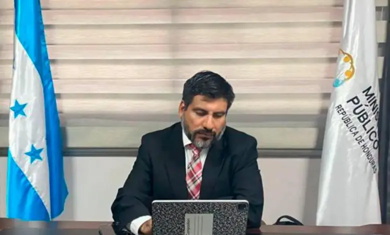 Έρευνα-για-τις-εκλογές-στις-οποίες-παρενέβη-ο-Τραμπ-ανακοίνωσε-ο-Γενικός-Εισαγγελέας-της-Ονδούρας