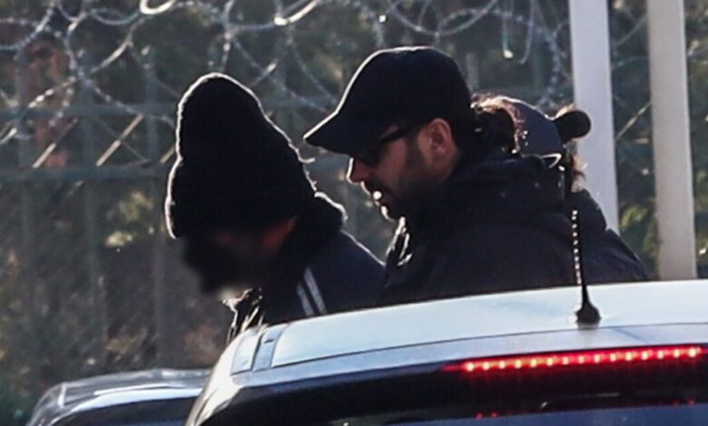 Ελένη-Παπαδοπούλου:-Συγκλονίζουν-οι-μαρτυρίες-για-τον-60χρονο-φερόμενο-μητροκτόνο-στο-Κολωνάκι-–-«Μου-είπε-πως-κάηκε-νεκρή»