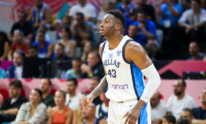 Θανάσης-Αντετοκούνμπο:-«Θα-ερχόμουν-σε-Παναθηναϊκό-ή-Ολυμπιακό-–-Με-τον-Αταμάν-θα-όργωνα-το-γήπεδο,-με-τον-Μπαρτζώκα-θα-ήμουν-το-χρυσό-κλειδί»