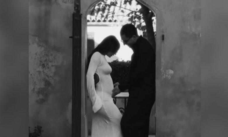 Ο-Σάκης-Κατσούλης-και-η-Μαριαλένα-Ρουμελιώτη-θα-γίνουν-για-πρώτη-φορά-γονείς-–-Η-συγκινητική-ανάρτηση