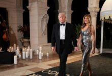 Ντόναλντ-Τραμπ:-Το-μεγαλοπρεπές-πρωτοχρονιάτικο-πάρτι-στο-Μαρ-α-Λάγκο,-η-εντυπωσιακή-Μελάνια-και-ο-πίνακας-του-Χριστού