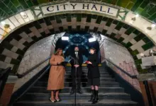 Ο-Ζοχράν-Μαμντάνι-ορκίζεται-ως-ο-πρώτος-μουσουλμάνος-δήμαρχος-της-Νέας-Υόρκης