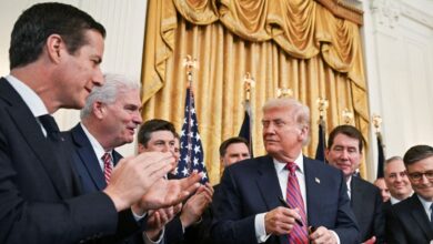 Τραμπ:-«Η-ενέργειά-μου-οφείλεται-στην-ασπιρίνη,-στα-πολύ-καλά-γονίδια-και-στα-mcdonald’s»