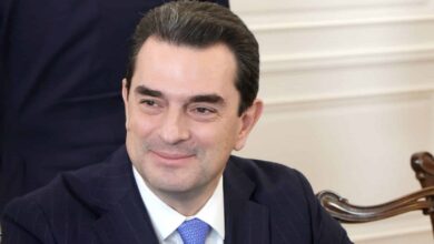 Ευχές-Κώστα-Σκρέκα-για-το-2026-–-Μήνυμα-ενότητας-και-προοπτικής