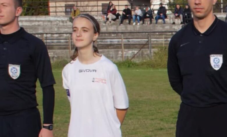 Άννα-Παπακώστα:-Ο-Θηλυκός-Βίντα!