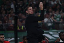 Γιώργος-Μπαρτζώκας:-«Είμαι-ευγνώμων-στους-παίκτες-μου,-ήταν-μια-μεγάλη-νίκη-για-τους-φιλάθλους-του-Ολυμπιακού»