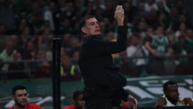 Γιώργος-Μπαρτζώκας:-«Είμαι-ευγνώμων-στους-παίκτες-μου,-ήταν-μια-μεγάλη-νίκη-για-τους-φιλάθλους-του-Ολυμπιακού»