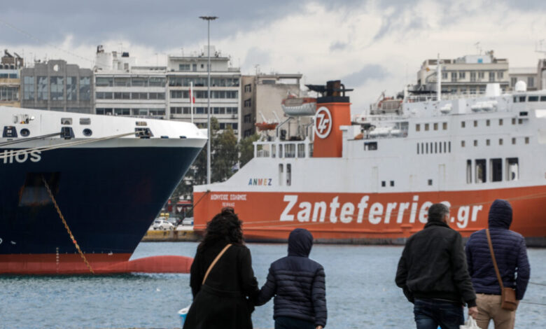Απαγορευτικό-απόπλου-από-Πειραιά-και-Ραφήνα-λόγω-των-θυελλωδών-ανέμων-–-Ποια-δρομολόγια-έχουν-ανασταλεί
