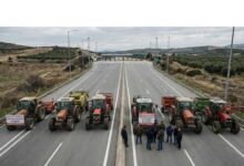 Αγροτικός-«πυρετός»:-Το-μπλόκο-του-Ε65-δίνει-το-σήμα-για-κλιμάκωση-–-Κρίσιμη-η-σύσκεψη-στα-Μάλγαρα