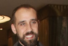 Ο-Βασίλης-Πορφυράκης-έγινε-για-πρώτη-φορά-πατέρας-και-έφτιαξε-το-μωρό-του-σε-μορφή-καρτούν