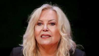 Σεμίνα-Διγενή-–-Γιώργος-Παπαδάκης:-Από-την-εκπομπή-«3-στον-αέρα»-στο-συγκινητικό-αντίο-της-δημοσιογράφου