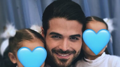 Ο-Άρης-Μουγκοπέτρος-ευχήθηκε-στις-κόρες-του-για-τα-γενέθλιά-τους:-«Ο-μπαμπάς-σας-θα-είναι-πάντα-εδώ»