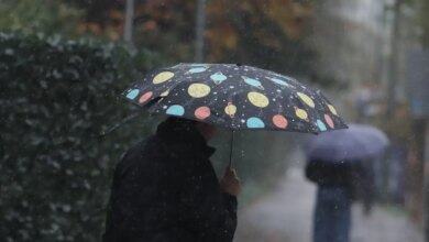 Καιρός:-Βροχές-και-καταιγίδες-χτυπούν-τα-δυτικά-και-τα-βορειοανατολικά-–-Έκτακτο-δελτίο-επικίνδυνων-φαινομένων