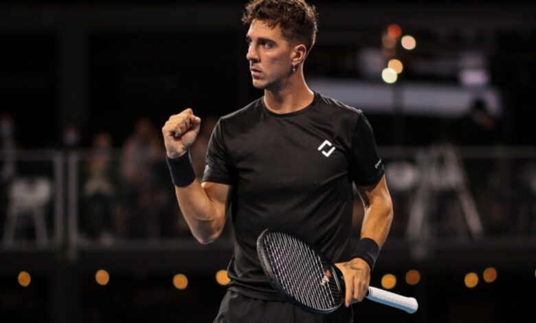 Κοκκινάκης:-«Έχω-τον-αχίλλειο-τένοντα-νεκρού-ανθρώπου-στο-μπράτσο-μου»