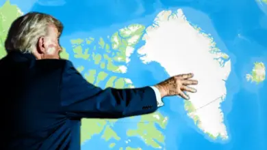 Νέο-διπλωματικό-μέτωπο-για-τον-Τραμπ:-Η-Ευρώπη-μπλοκάρει-τις-βλέψεις-του-για-τη-Γροιλανδία