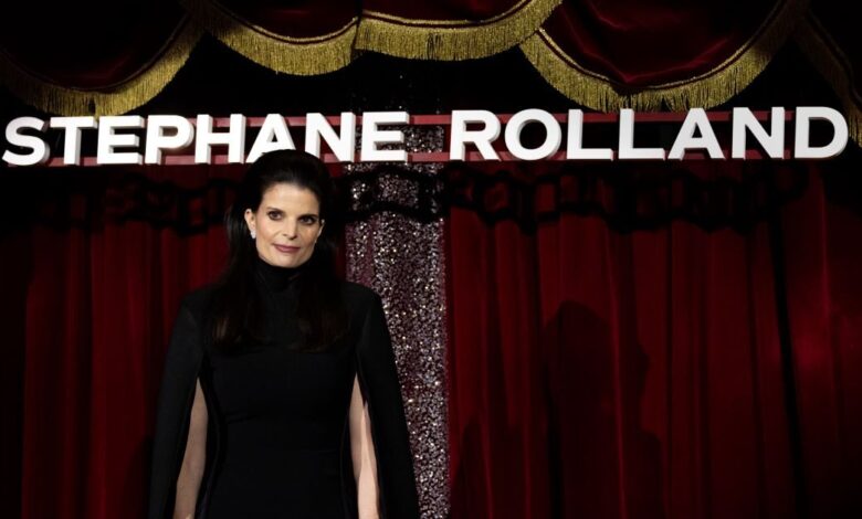 Αθηνά-Ωνάση:-Εικόνες-από-τη-δημόσια-εμφάνιση-της-«χρυσής»-κληρονόμου-στην-Εβδομάδα-Μόδας-στο-Παρίσι