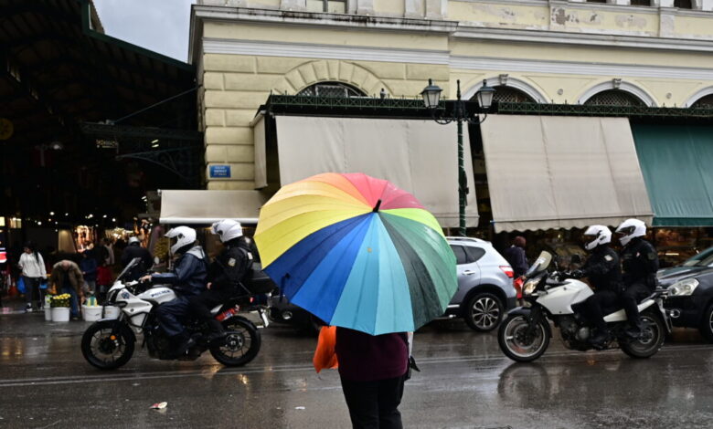 Καιρός-αύριο:-Καταιγίδες-σε-όλη-τη-χώρα-και-χιονοπτώσεις-στα-ορεινά-–-Στους-20-η-θερμοκρασία-στην-Κρήτη