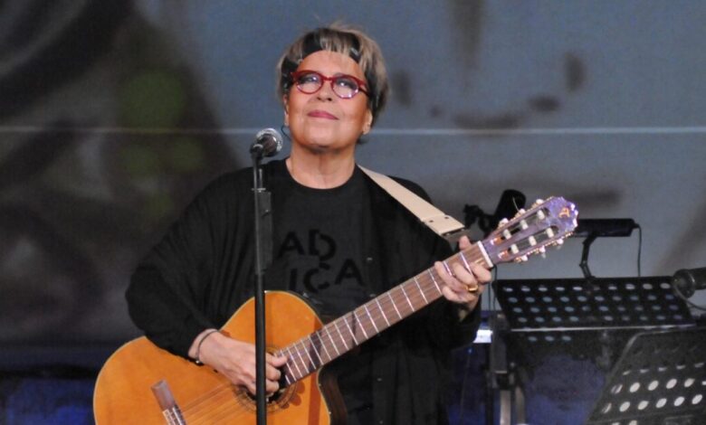 Το-συγκινητικό-αντίο-της-Δήμητρας-Γαλάνη-στον-Κώστα-Γανωσέλη:-«Τι-ξαφνικό-νέο,-μου-μαύρισε-τη-ψυχή»