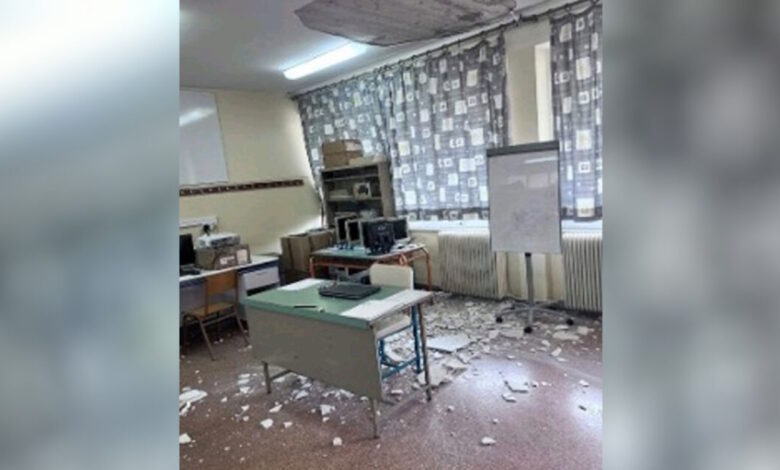 Γαλάτσι:-Έπεσαν-σοβάδες-σε-τάξη-δημοτικού-σχολείου-–-Από-τύχη-δεν-τραυματίστηκαν-μαθητές-και-δάσκαλοι