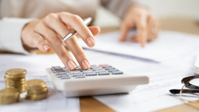 Σχεδόν-αμετάβλητο-το-χάσμα-αμοιβών-ανδρών-–-γυναικών-από-το-2022-μέχρι-το-2024