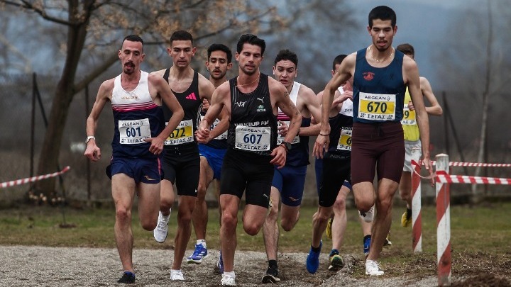 Πανελλήνιο-πρωτάθλημα-σε-ανώμαλο-έδαφος-στα-Τρίκαλα-σε-κλίμα-πένθους