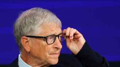 Ο-Επστάιν-«έδωσε»-τον-Μπιλ-Γκέιτς-σε-email-του:-«Κόλλησε-ΣΜΝ-και-έψαχνε-αντιβιοτικά-για-τη-Μελίντα»,-έγραφε