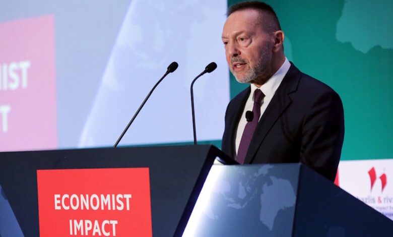 Στουρνάρας:-Σε-πολύ-ισχυρότερη-θέση-οι-ελληνικές-τράπεζες