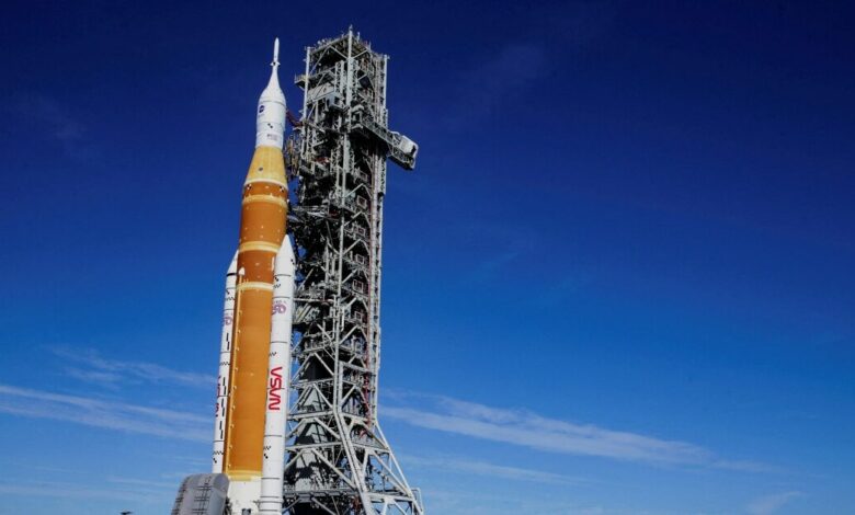 nasa:-Αναβάλλεται-λόγω-καιρού-το-πρώτο-ταξίδι-μετά-από-50-χρόνια-στη-Σελήνη