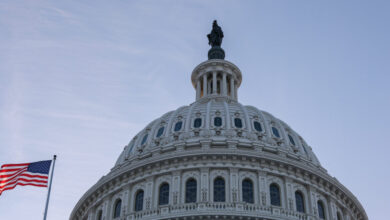 Σε-μερικό-shutdown-οι-ΗΠΑ-από-τα-μεσάνυχτα-λόγω-διαφωνίας-Δημοκρατικών-για-την-ice