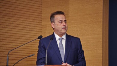 Παπασταύρου:-Προτεραιότητα-της-κυβέρνησης-είναι-η-προστασία-και-η-ενίσχυσή-της-ακίνητης-περιουσίας