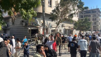 Ισχυρή-έκρηξη-σε-λιμάνι-του-Ιράν-Διαψεύδεται-πως-σκοτώθηκε-ο-διοικητής-του-Ναυτικού