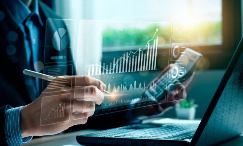 Από-αύριο-η-υποχρεωτική-εφαρμογή-των-ηλεκτρονικών-τιμολογίων-στις-επιχειρήσεις