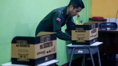 Κόστα-Ρίκα:-Κάλπες-με-φαβορί-τη-διάδοχο-του-Τσάβες