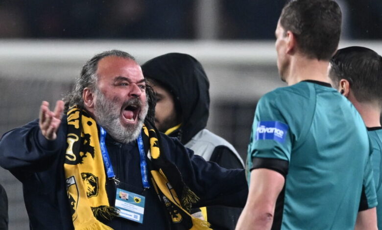 Ολυμπιακός-για-Ηλιόπουλο:-Επιτέθηκε-στον-διαιτητή-μέσα-στον-αγωνιστικό-χώρο,-επιτέθηκε-φραστικά-ακόμη-και-στον-Μεντιλίμπαρ