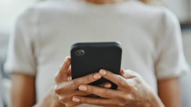 Νέο-κύμα-απάτης:-Προσοχή-σε-παραπλανητικά-sms-που-εμφανίζονται-ως-myaade-ή-gov,-εφιστά-η-ΑΑΔΕ